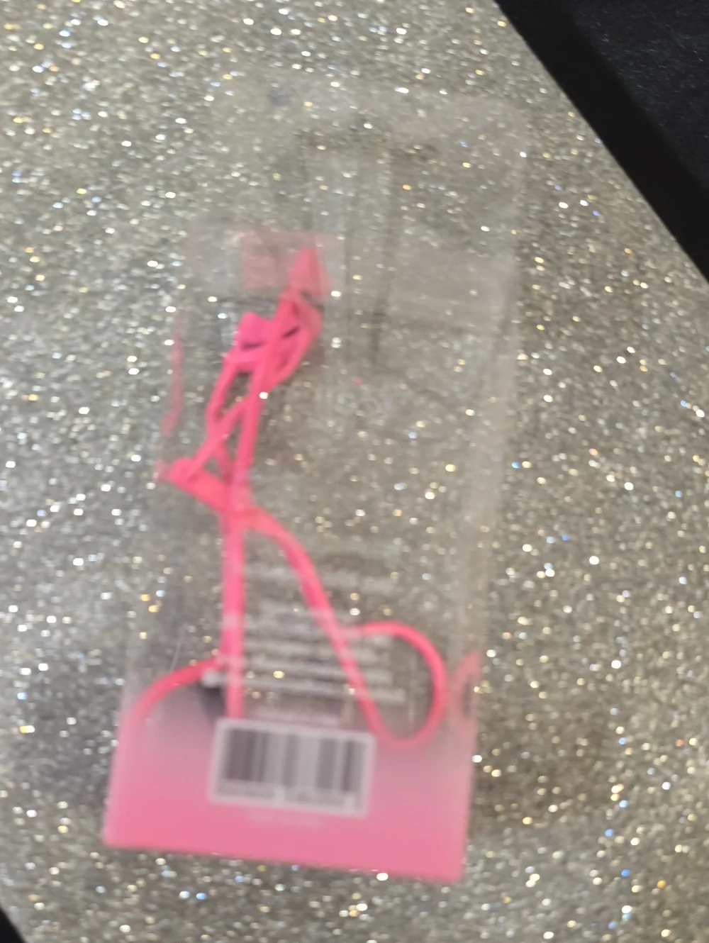 Beauty Creations Eyelash Curler- Hot Pink